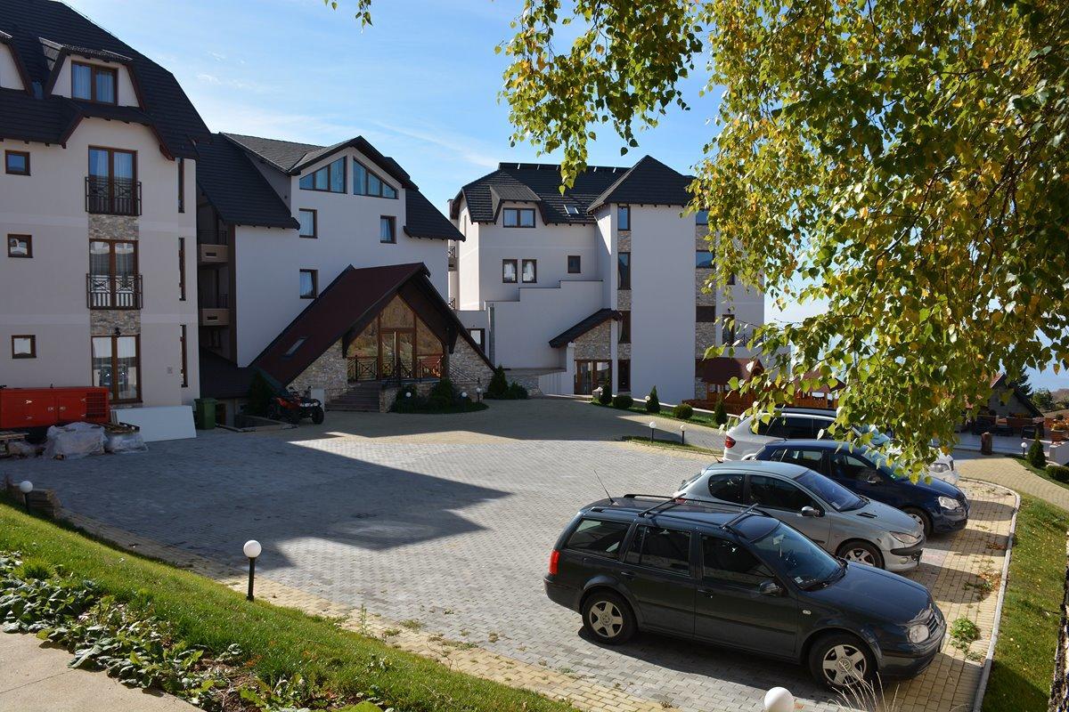 Lux Apartman B1 Milmari 카파오닉 외부 사진