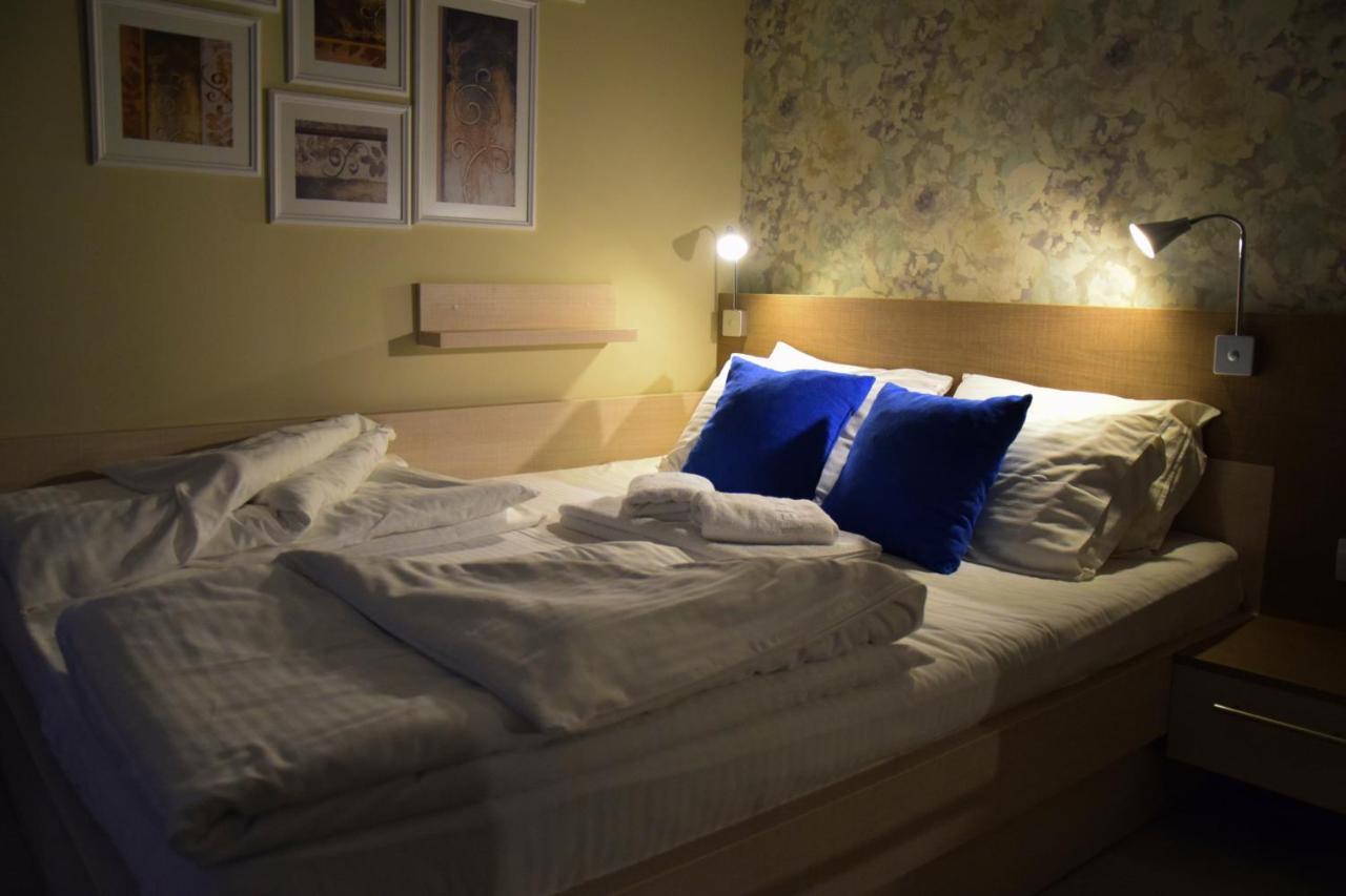 Lux Apartman B1 Milmari 카파오닉 외부 사진